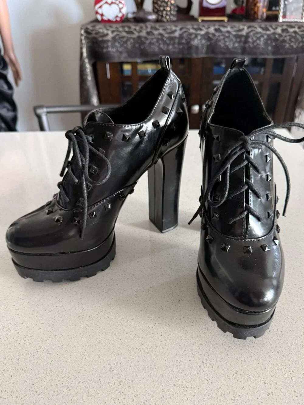 JESSICA SIMPSON | Imina Black Leather Studded Platform Oxford Booties 9M | RARE